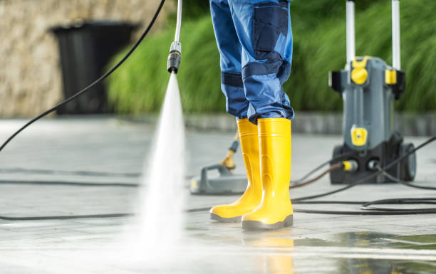 Best Best Pressure Washing Companies  in Bristol, CT